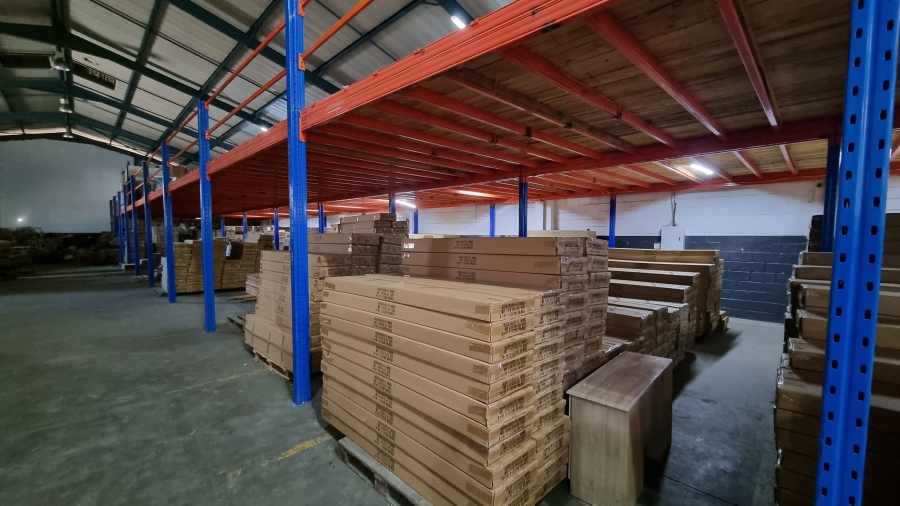 To Let commercial Property for Rent in Killarney Gardens Western Cape